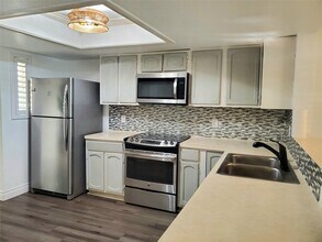 14555 Wunderlich Dr in Houston, TX - Building Photo - Building Photo