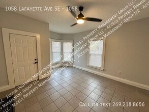 1058 Lafayette Ave SE in Grand Rapids, MI - Building Photo - Building Photo