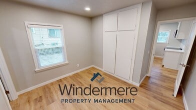 212 McAuliff St in Walla Walla, WA - Building Photo - Building Photo