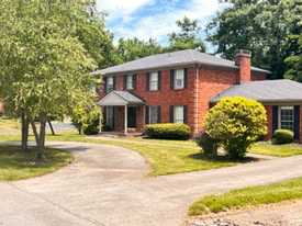 6405 Deep Creek Dr in Prospect, KY - Building Photo