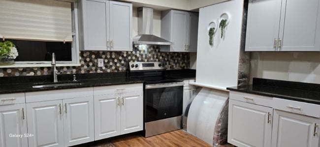 2229 Capouse Ave in Scranton, PA - Foto de edificio - Building Photo