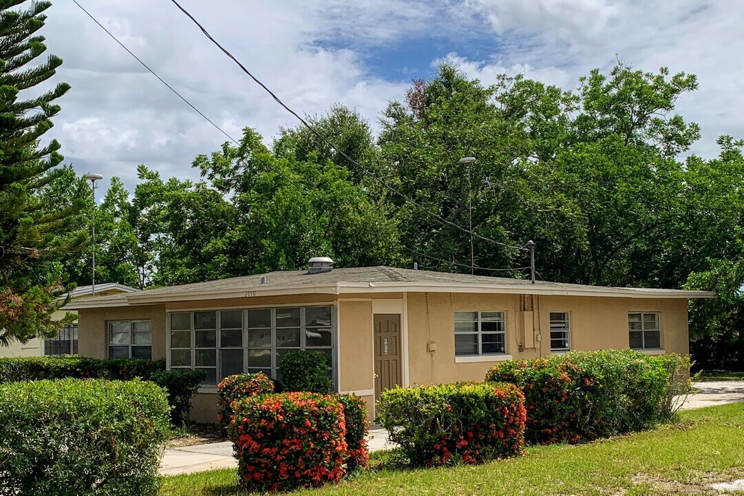 2150 5th St NE in Winter Haven, FL - Building Photo