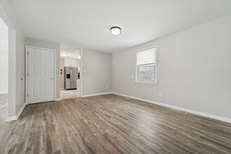 950 W Chestnut St in Coatesville, PA - Building Photo - Building Photo