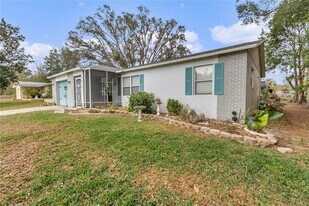 20117 SW 83rd St in Dunnellon, FL - Building Photo