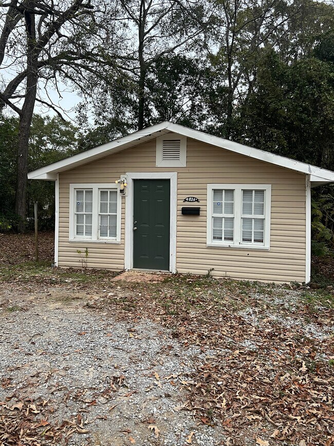 1605 West St in Montgomery, AL - Building Photo - Building Photo