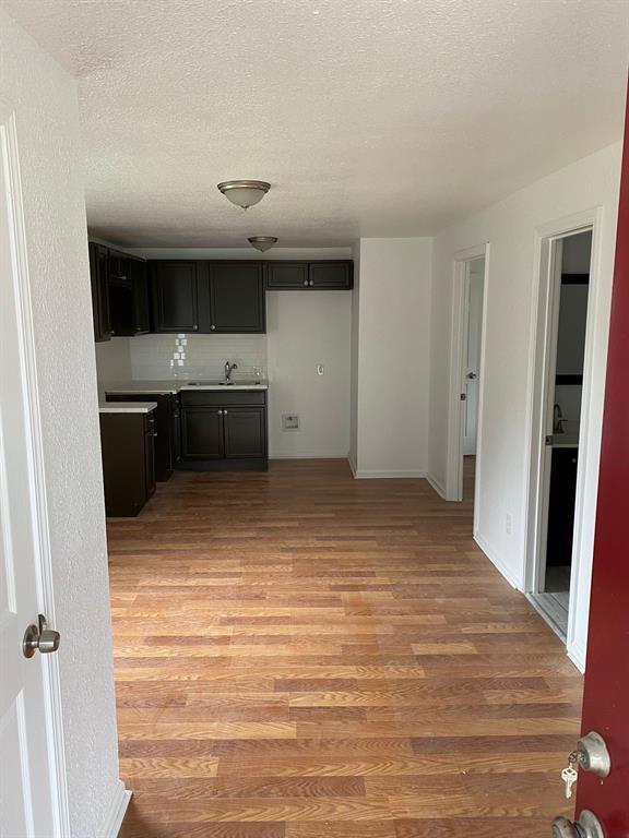 2500 Orange Ave-Unit -1-B in Beaumont, TX - Building Photo - Building Photo