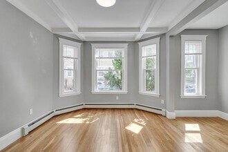 142 Sutherland Rd in Boston, MA - Building Photo - Building Photo