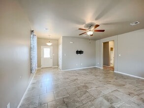 865 Valencia in Alamogordo, NM - Building Photo - Building Photo