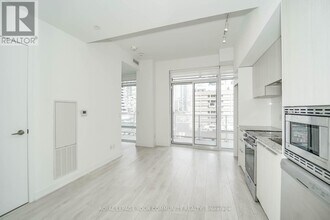 18-718 Maitland Terrace in Toronto, ON - Building Photo - Building Photo