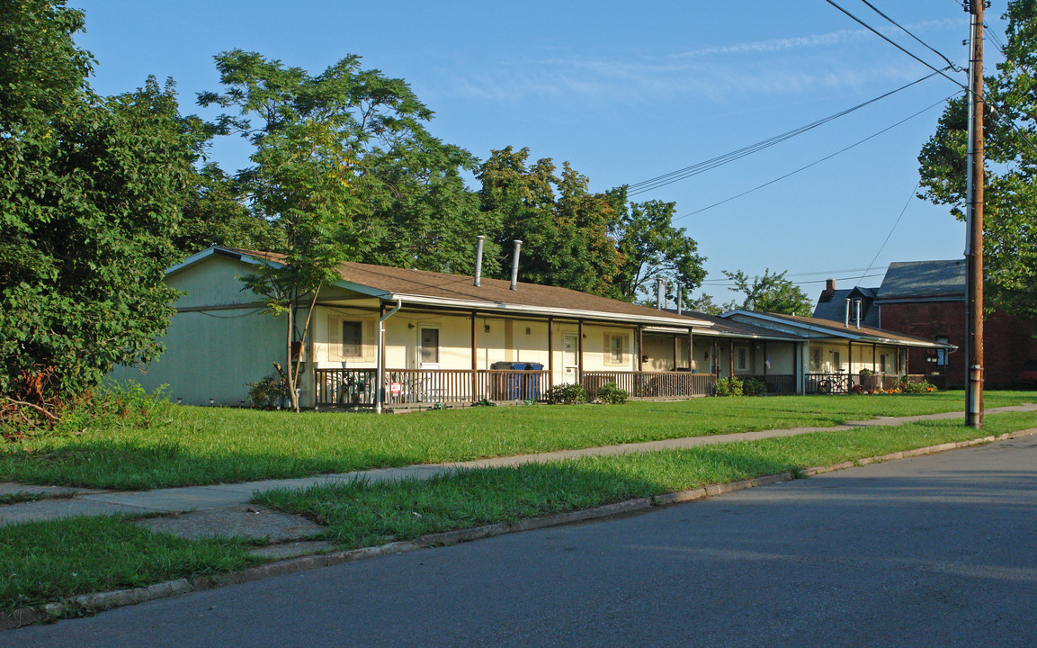 222 Emslie St in Buffalo, NY - Building Photo