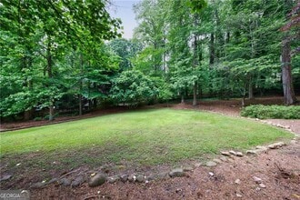 10565 Shallowford Rd in Roswell, GA - Building Photo - Building Photo