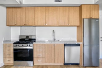 The Overland 16 in Los Angeles, CA - Foto de edificio - Building Photo