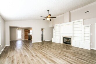 9225 Concert Way in Indianapolis, IN - Building Photo - Building Photo