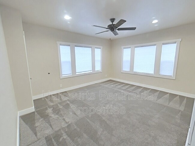 property at 2305 6th St