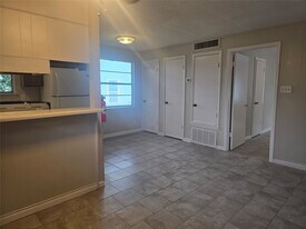 3714 Ave S in Galveston, TX - Building Photo