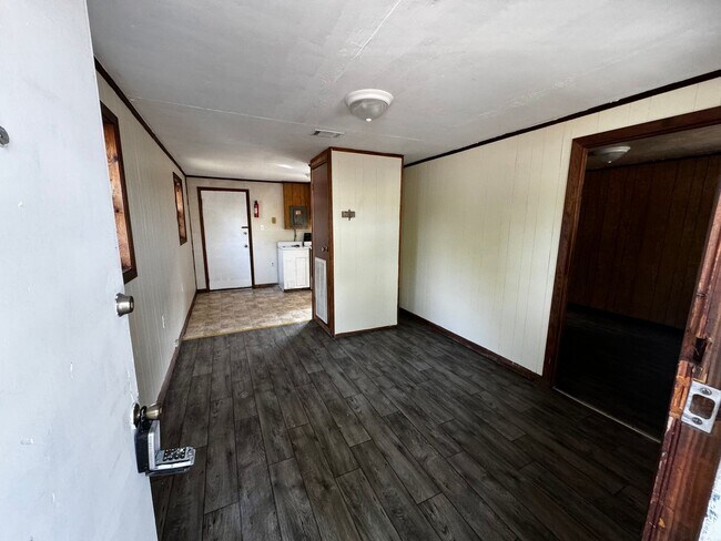 321 Fraser Cir-Unit -321 Faser Circle #30 in Hinesville, GA - Building Photo - Building Photo