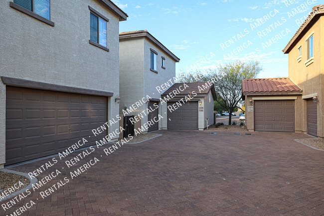 22076 N 103rd Ln in Peoria, AZ - Building Photo - Building Photo