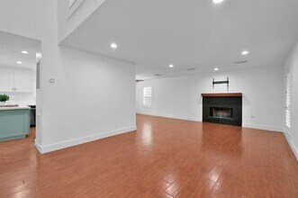5 Hickory Oak Dr in Spring, TX - Building Photo - Building Photo