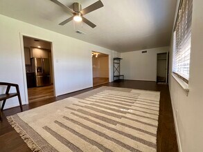 6581 Patrick Dr in Dallas, TX - Building Photo - Building Photo