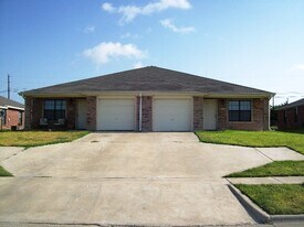 2910 Ashley Dr, Unit 2910 in Copperas Cove, TX - Building Photo