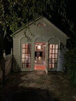 1709 Newfield Ave, Unit Spacious Furnished Barn in Stamford, CT - Building Photo