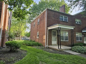 2912 Sherwood Rd in Columbus, OH - Building Photo - Building Photo