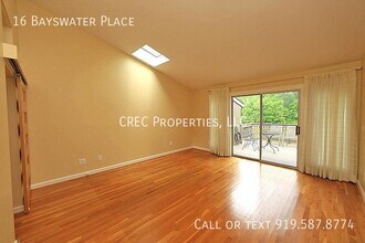 16 Bayswater Pl in Chapel Hill, NC - Building Photo - Building Photo