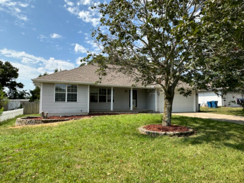 904 S Whippoorwill Dr Photo