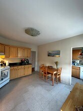 27 Ibbetson St, Unit 3 in Somerville, MA - Building Photo - Building Photo