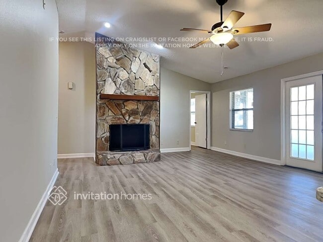 2301 Beechwood Ct in Plant City, FL - Building Photo - Building Photo