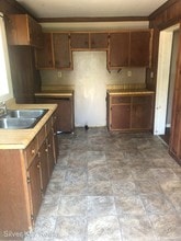 154 S Jackson St in Athens, TN - Building Photo - Building Photo