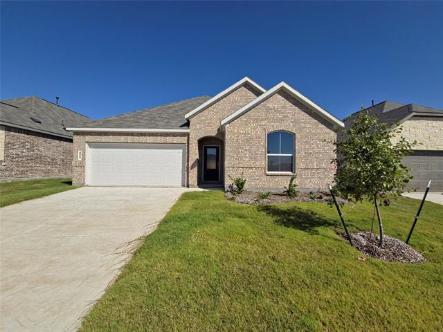 property at 925 Raintree Rd