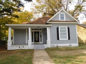 1211 N 38th St in Fort Smith, AR - Building Photo