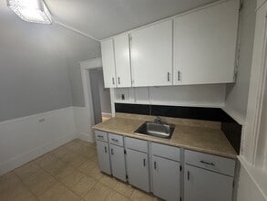 237 High St in Moncton, NB - Building Photo - Building Photo