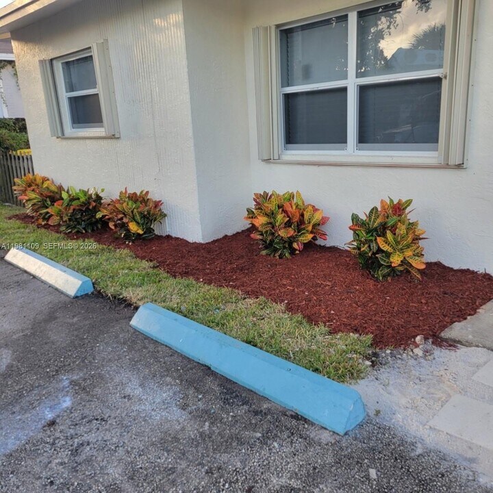 730 SW 4th St in Dania Beach, FL - Building Photo