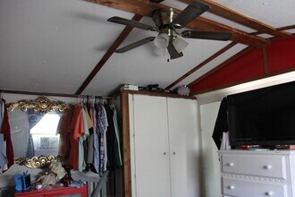 3851 Spiker Ln in Lake Wales, FL - Foto de edificio - Building Photo