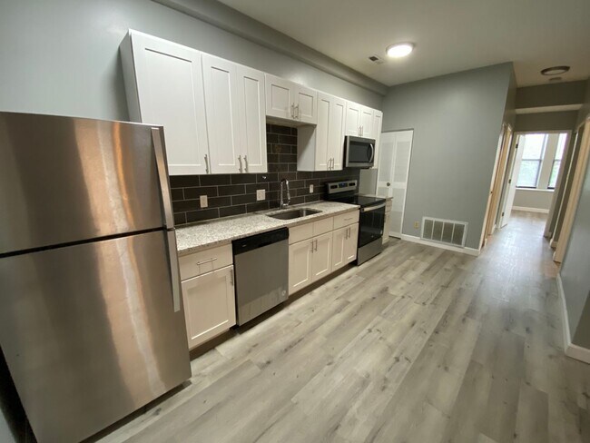 629 Clara Ave in St. Louis, MO - Building Photo - Building Photo