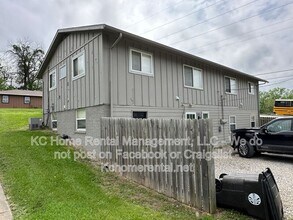 300 Hill St in Belton, MO - Building Photo - Building Photo