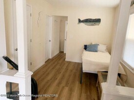 323 14th Ave in Belmar, NJ - Building Photo