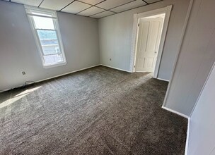 203-205-205 S Spring Ave, Unit 205 in Greensburg, PA - Building Photo - Building Photo