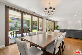 9312 Bolton Rd in Los Angeles, CA - Building Photo - Building Photo
