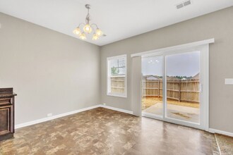 125 Viewmont Dr in Duncan, SC - Foto de edificio - Building Photo