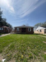 1318 E Frye Ave in Peoria, IL - Building Photo