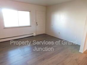 1302 Glenwood Ave in Grand Junction, CO - Building Photo - Building Photo