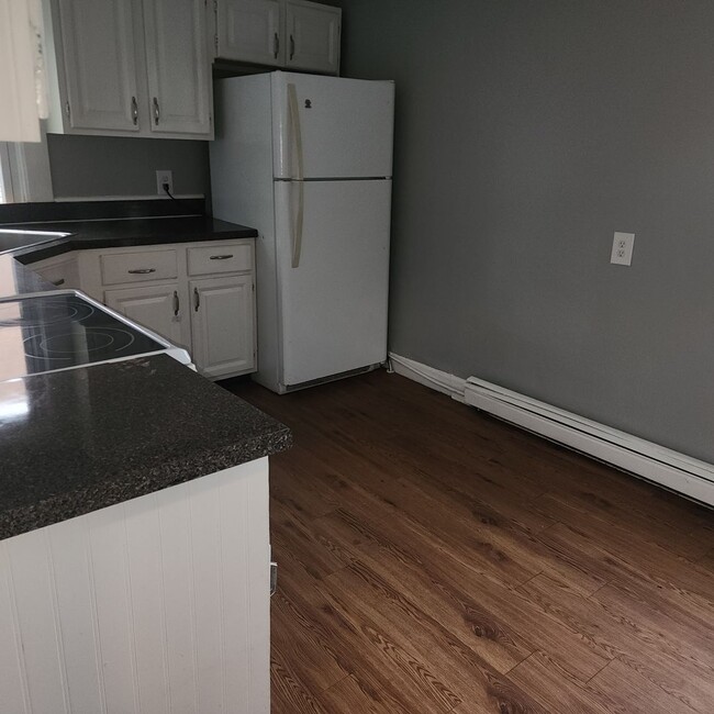 73 Pearl St in Manchester, CT - Building Photo - Building Photo