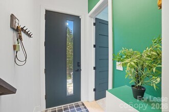 1003 Zinc Ln in Charlotte, NC - Building Photo - Building Photo