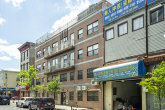 5418 3rd Ave in Brooklyn, NY - Building Photo - Building Photo