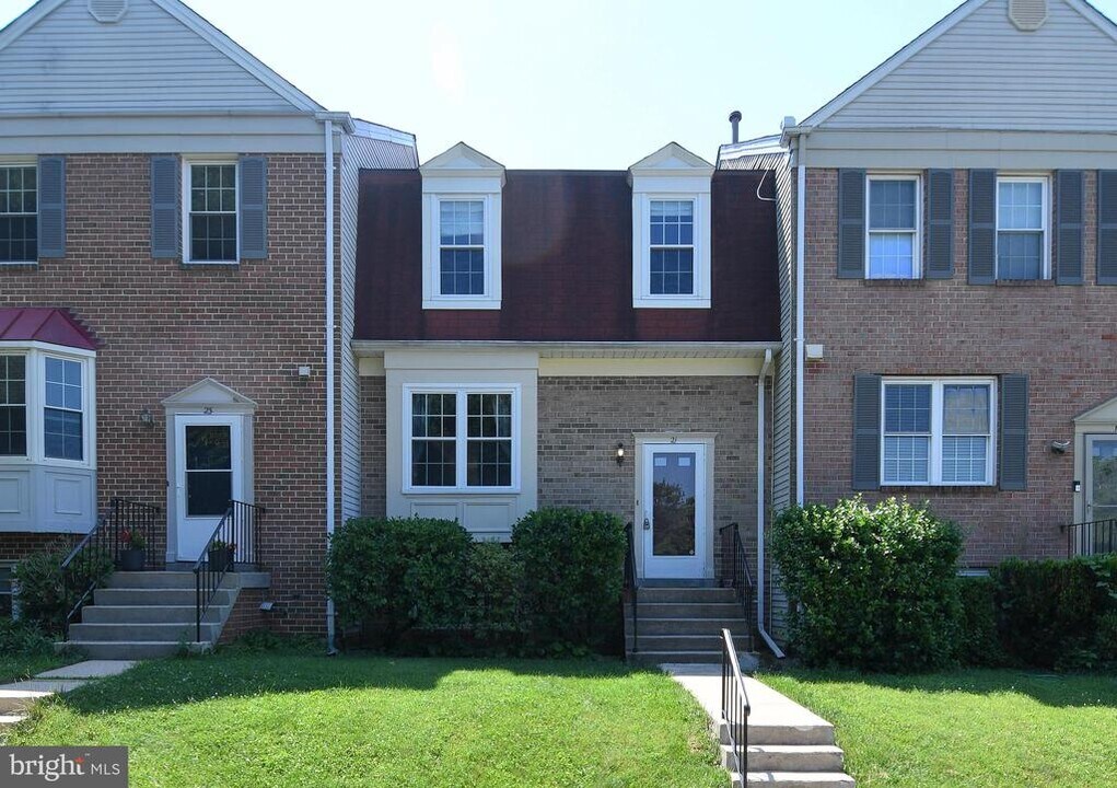 21 Earth Star Pl in Gaithersburg, MD - Foto de edificio