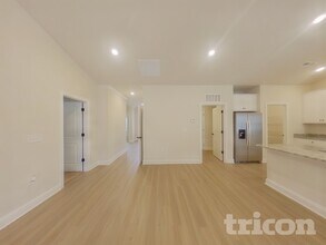 7121 Jerimoth Dr in Charlotte, NC - Foto de edificio - Building Photo