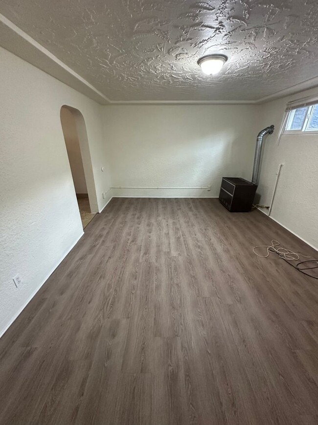 property at 727 SW 1st St